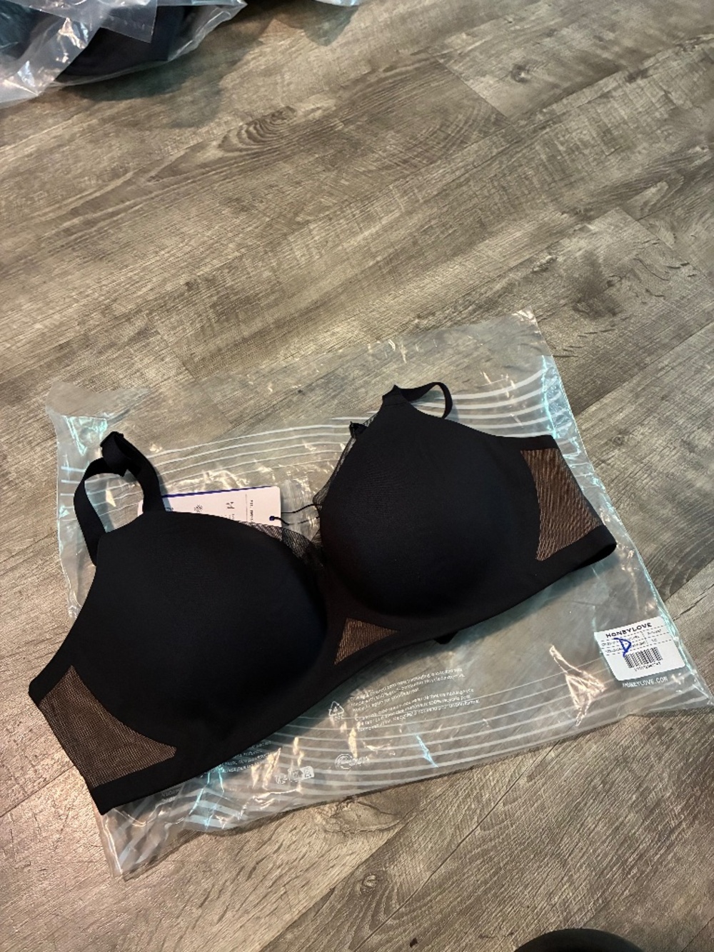Women’s Honeylove Crossover Bra Runway New SZ 34C NWT